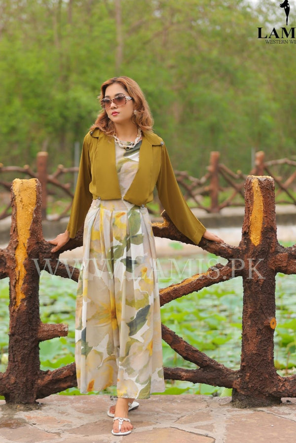 Sleeve Less Dress With Coat
